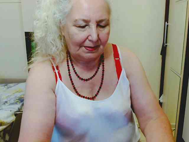 GrannyWants webcam