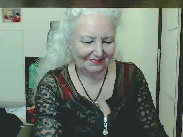 Model: GrannyWants