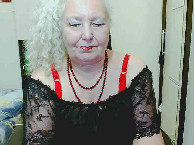 GrannyWants webcam