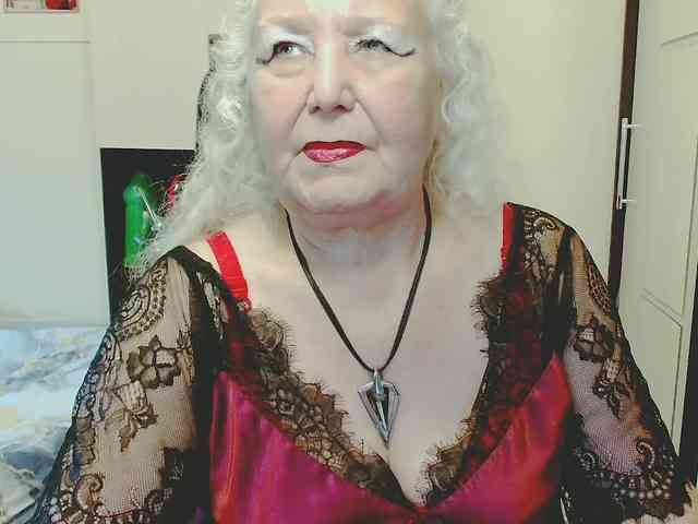 GrannyWants webcam