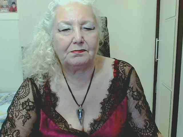GrannyWants webcam
