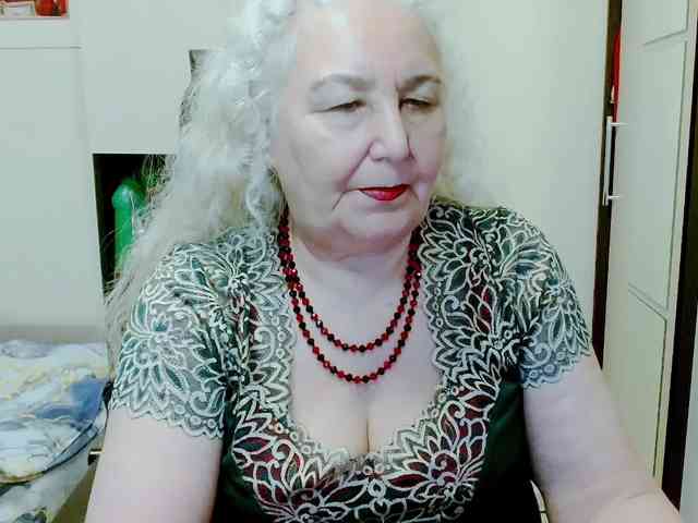 GrannyWants webcam