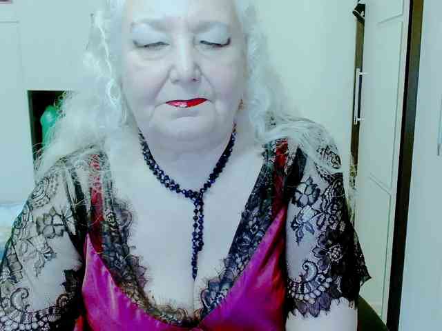 GrannyWants webcam