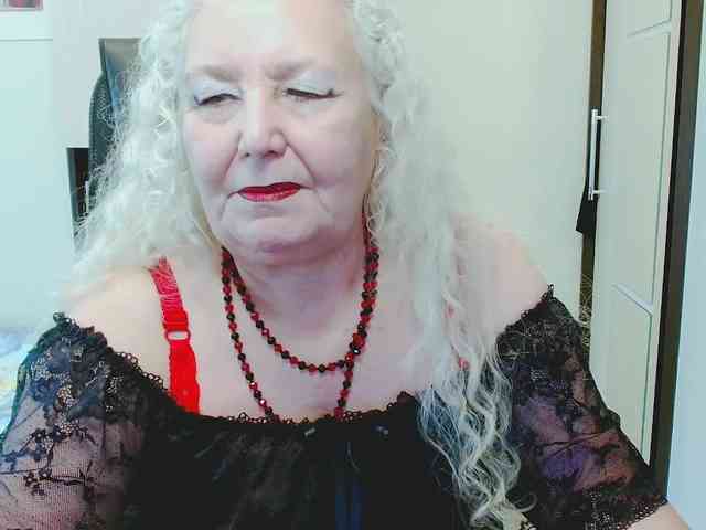GrannyWants webcam