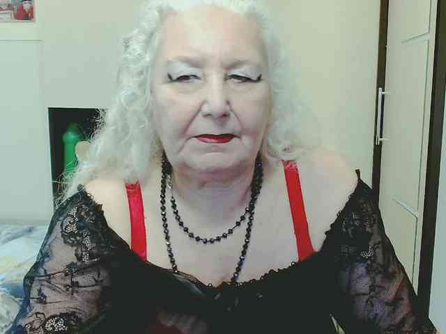 Model: GrannyWants
