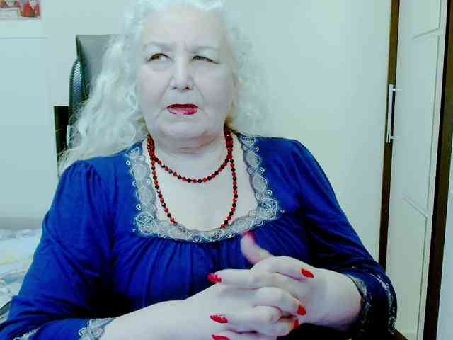 Model: GrannyWants
