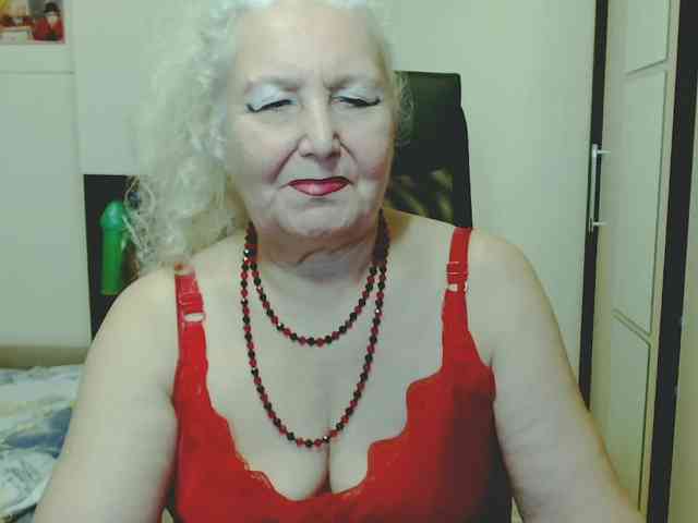 GrannyWants webcam