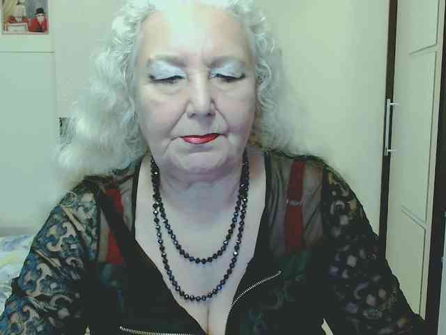 GrannyWants webcam