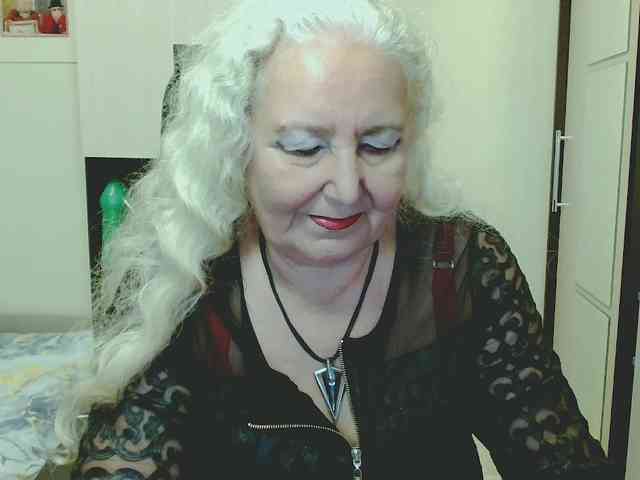 GrannyWants webcam