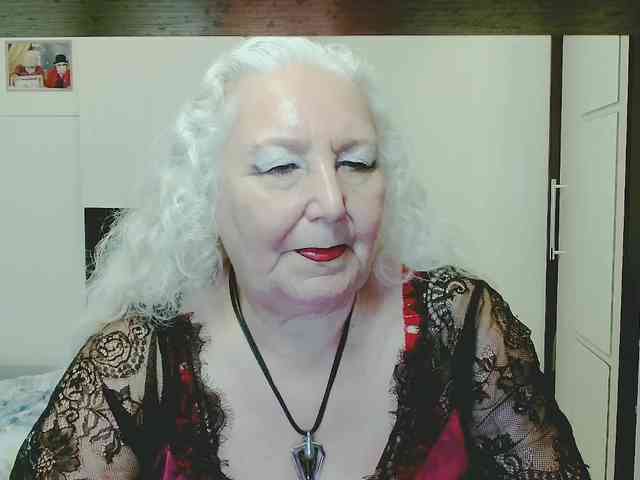 GrannyWants webcam