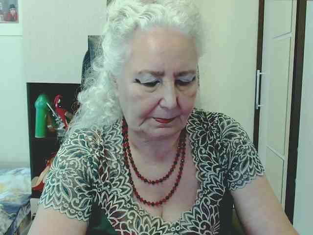 GrannyWants webcam