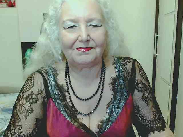 Model: GrannyWants