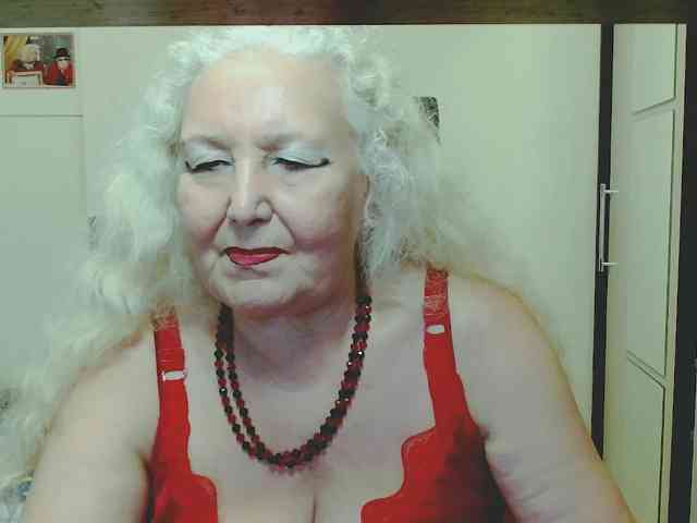 GrannyWants webcam