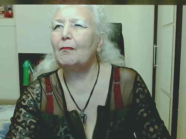 GrannyWants webcam