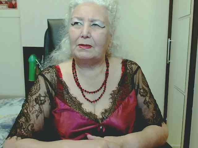 Model: GrannyWants