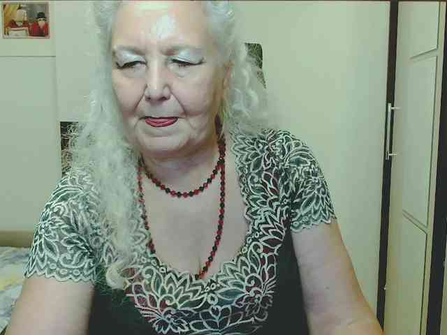 GrannyWants webcam