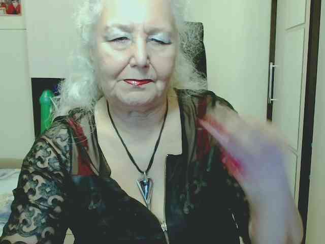 GrannyWants webcam