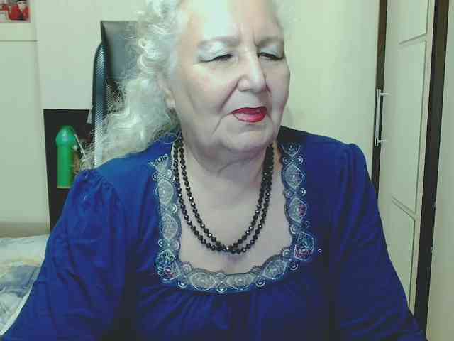 Model: GrannyWants