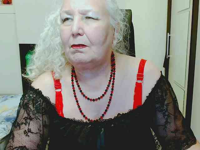 GrannyWants webcam