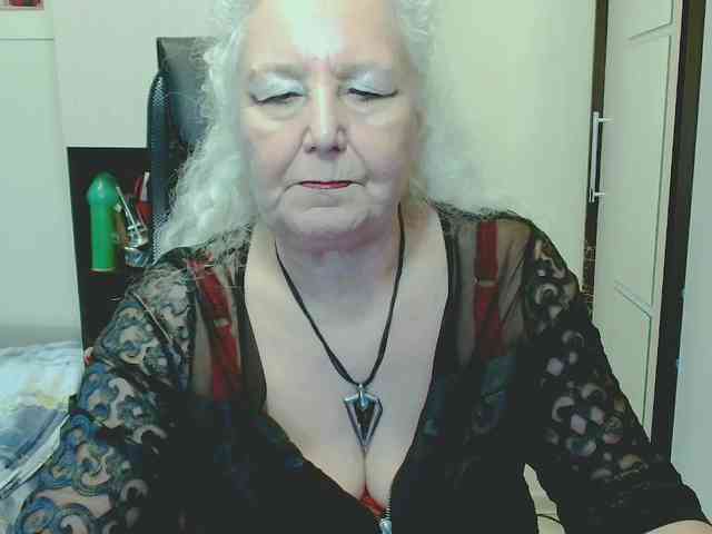 GrannyWants webcam