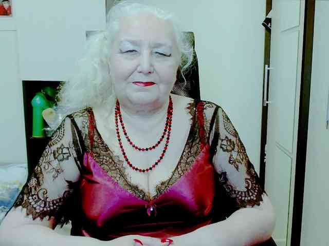 GrannyWants webcam