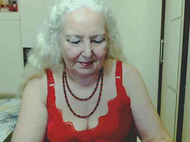 GrannyWants webcam