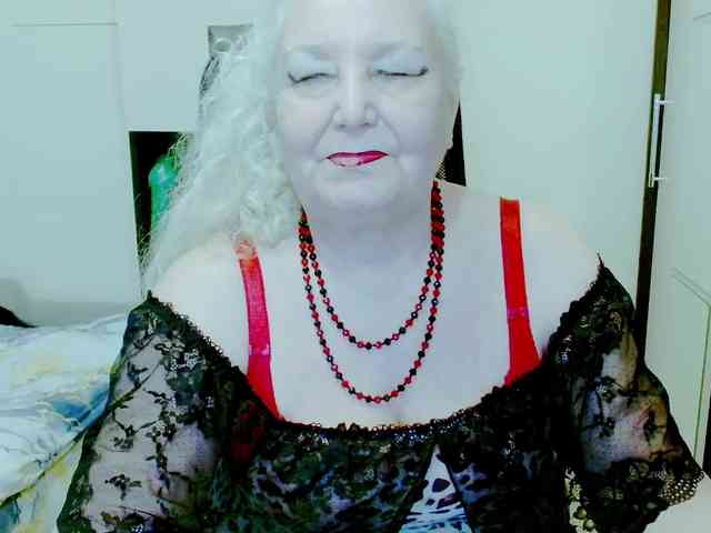 GrannyWants webcam