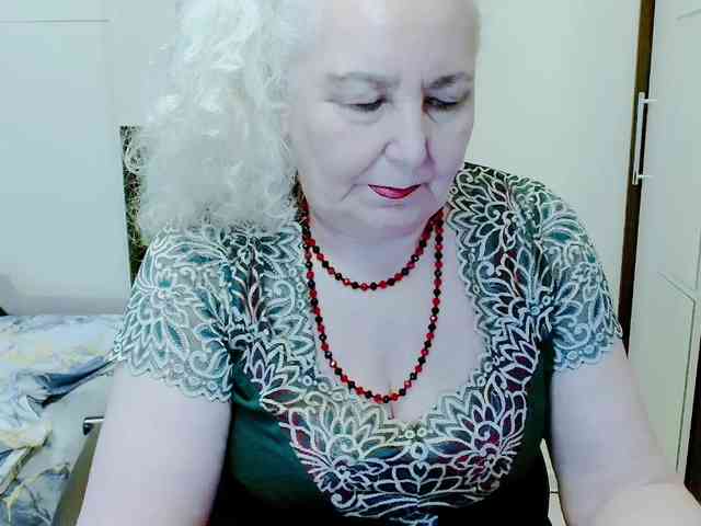GrannyWants webcam