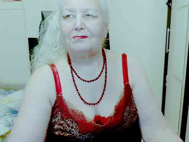 Model: GrannyWants
