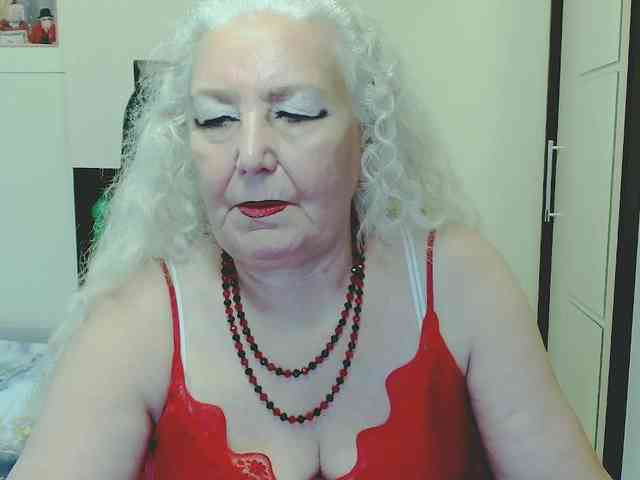GrannyWants webcam