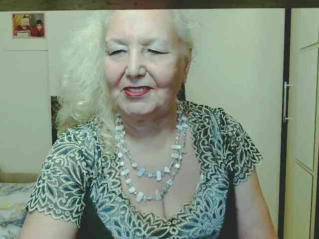 Model: GrannyWants