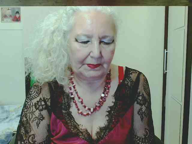 GrannyWants webcam