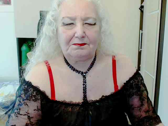 GrannyWants webcam