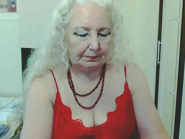 GrannyWants webcam