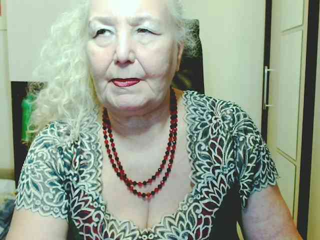 Model: GrannyWants