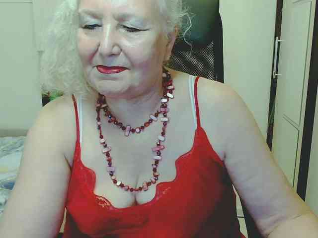 GrannyWants webcam