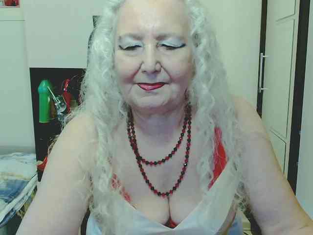 GrannyWants webcam