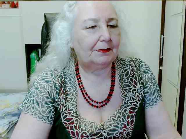 GrannyWants webcam