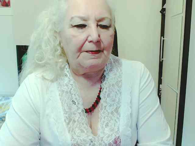 GrannyWants webcam