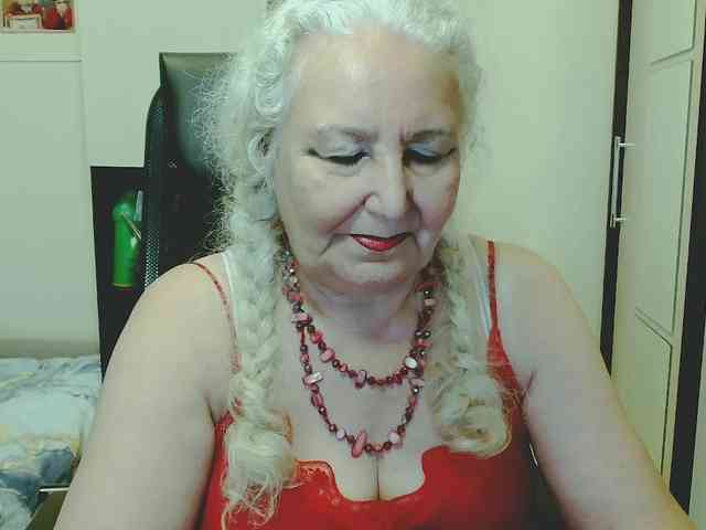 GrannyWants webcam