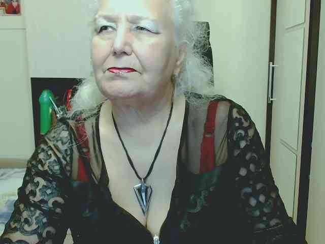 GrannyWants webcam