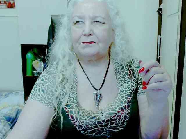 GrannyWants webcam