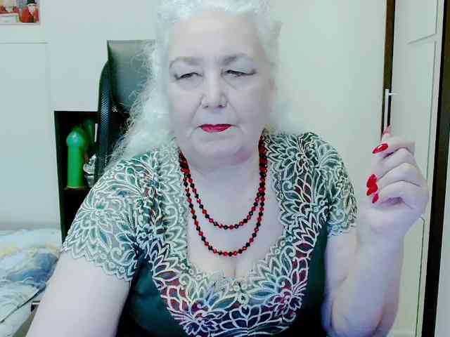 GrannyWants webcam