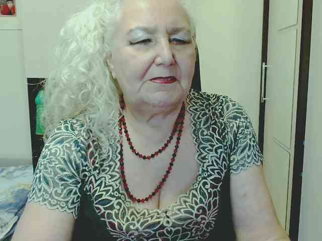 Model: GrannyWants