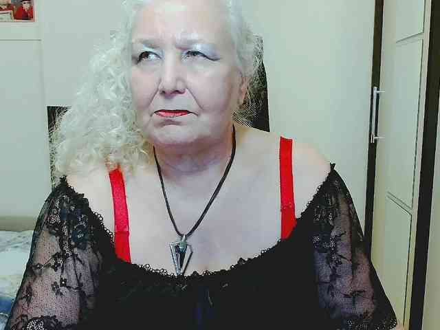 GrannyWants webcam