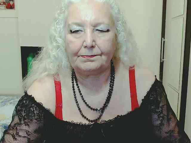 Model: GrannyWants