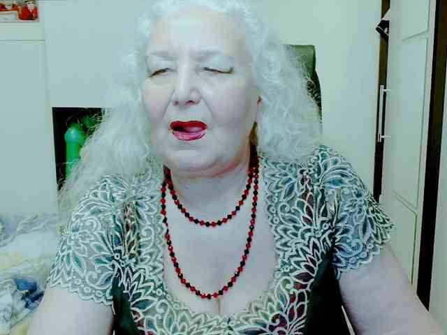GrannyWants webcam
