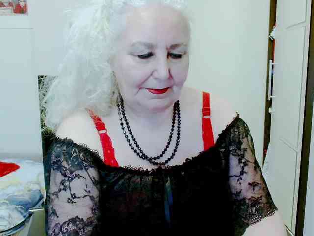 Model: GrannyWants