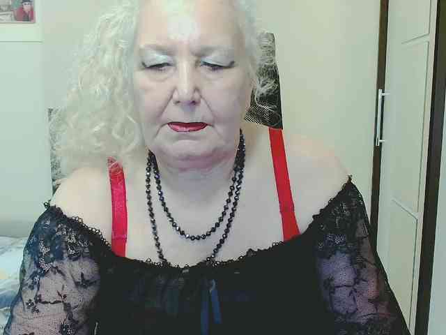 Model: GrannyWants