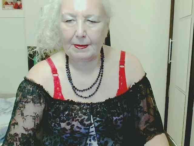Model: GrannyWants